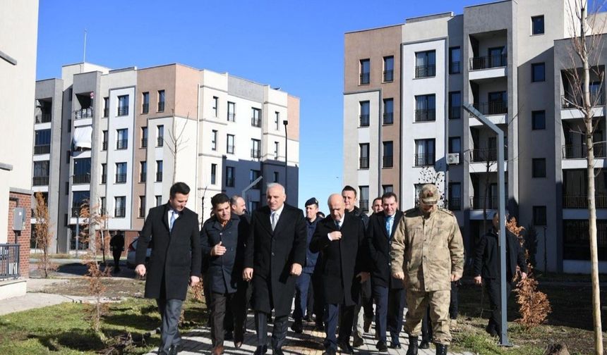 Diyarbakır'da konteyner kent kalmadı: 10 bin aile yeni evlerine girdi