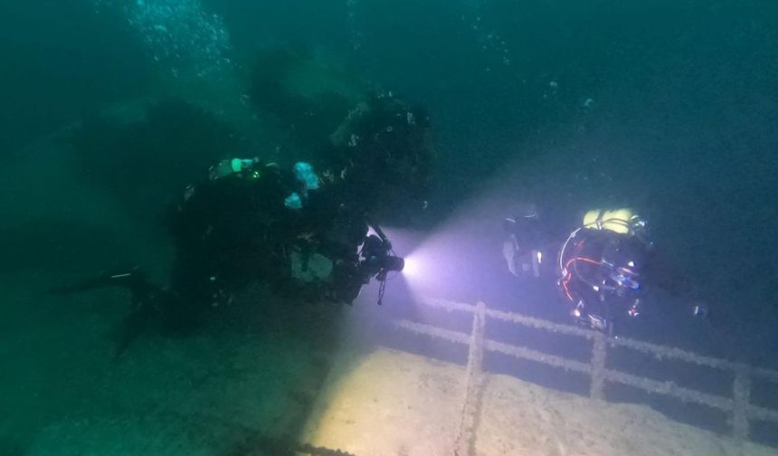 Suyun altında tarih turu: Diyarbakır Eğil'deki batık köprü dalış tutkunlarının yeni gözdesi