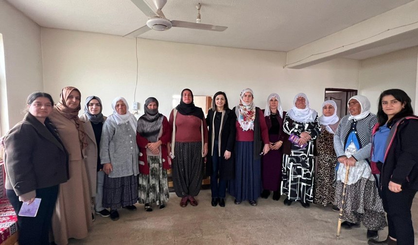 Eğil'de kadın buluşması