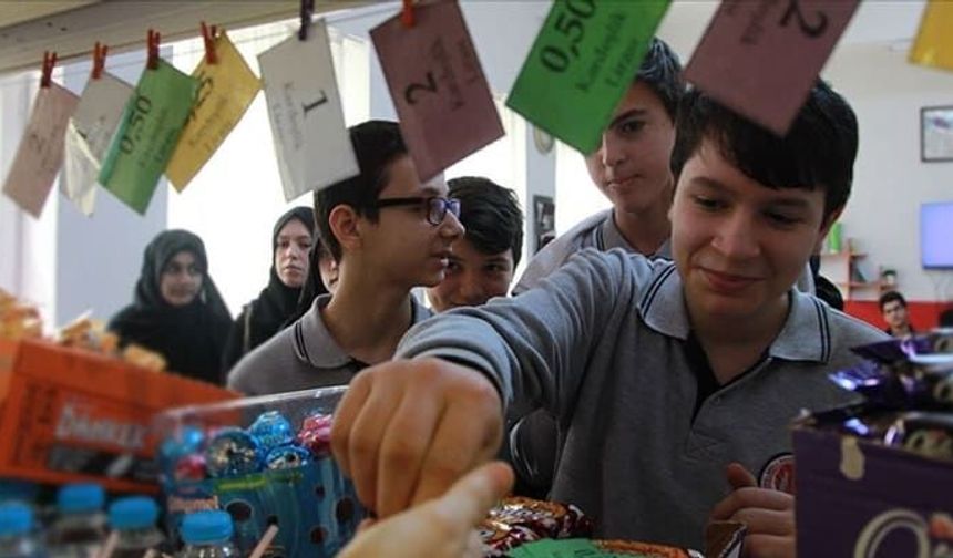 Valilik duyurdu: Öğrencilere 2 bin liralık kantin desteği!