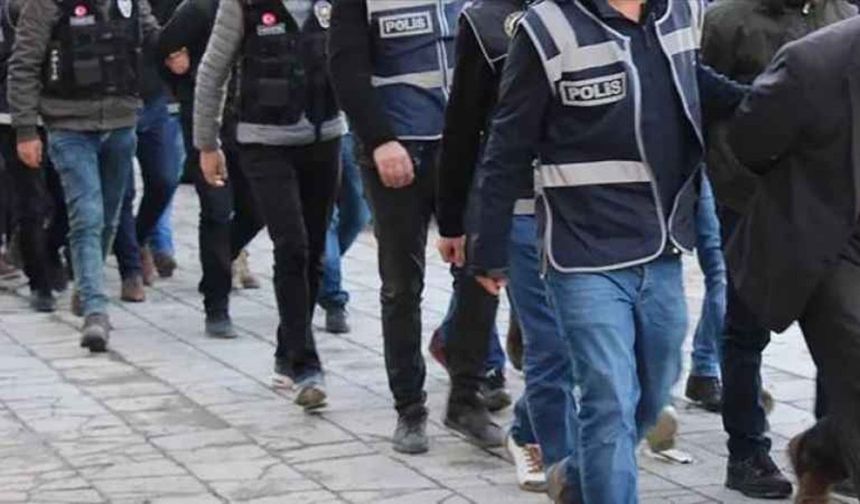 Diyarbakır merkezli "Kadraj" operasyonunda 12 kişi tutuklandı