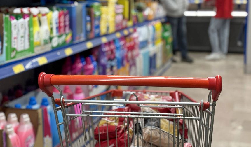 Enflasyonda artış sürüyor: Şubat ayı rakamları açıklandı