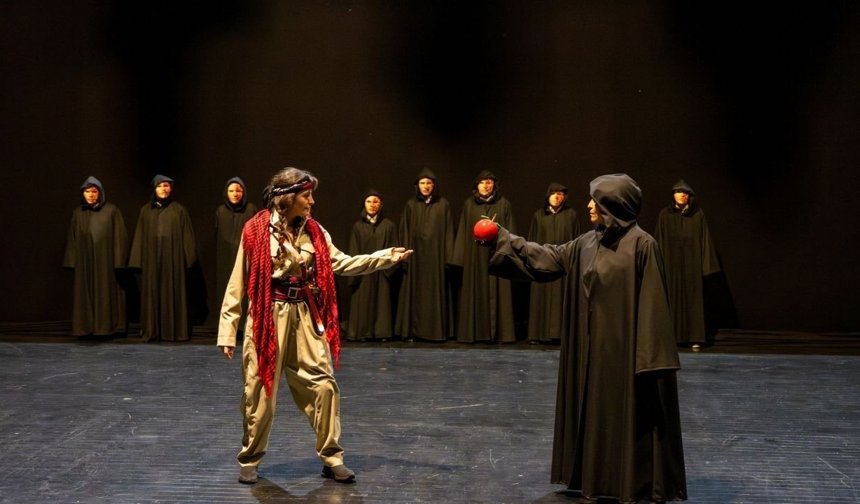 Diyarbakır'da kadim Kürt anlatısı tiyatro sahnesine taşınıyor