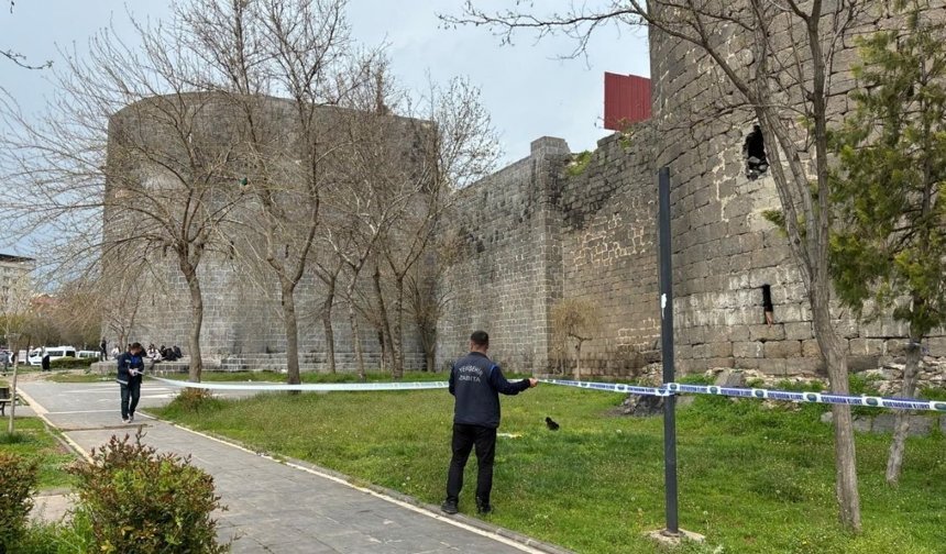 Diyarbakır'da tarihi surların çevresine güvenlik şeridi çekildi: Sebebi belli oldu