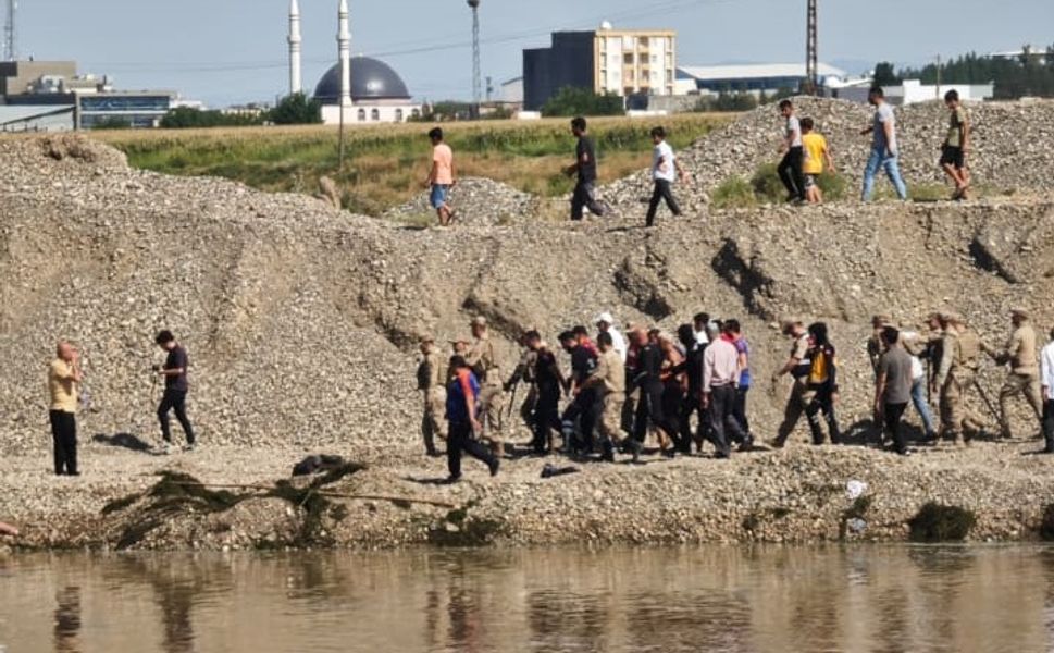 Diyarbakır’da 14 yaşındaki çocuk Dicle Nehri'ne düşerek boğuldu