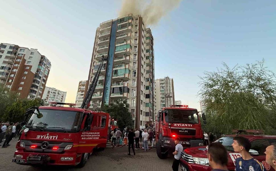 Diyarbakır'daki yangın soruşturmasında 5 gözaltı