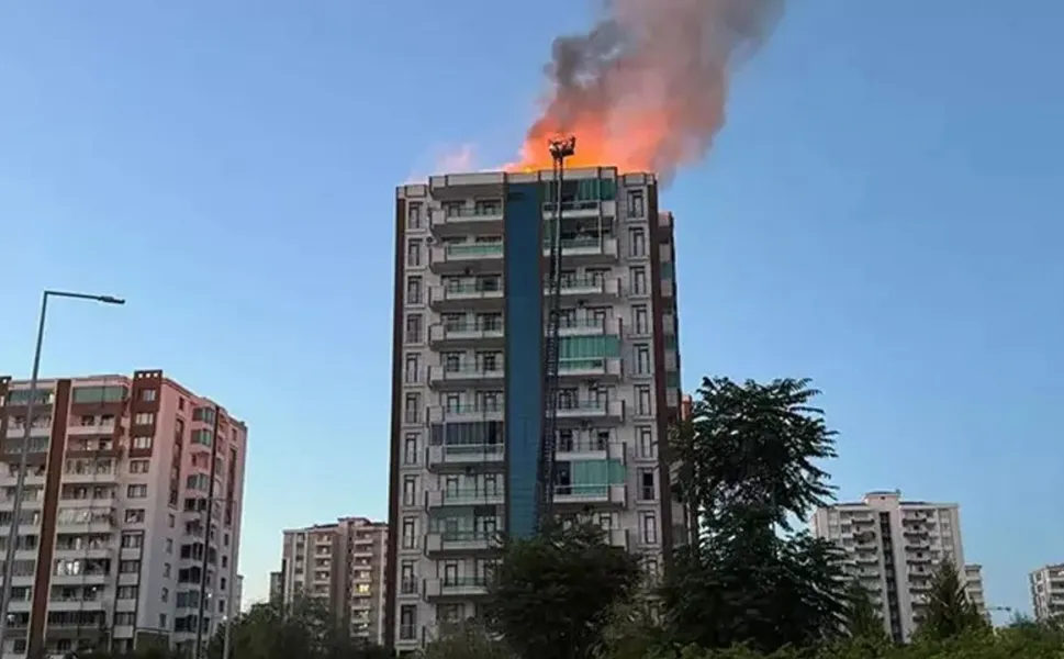 Kayapınar'daki yangında 4 kişi gözaltına alındı
