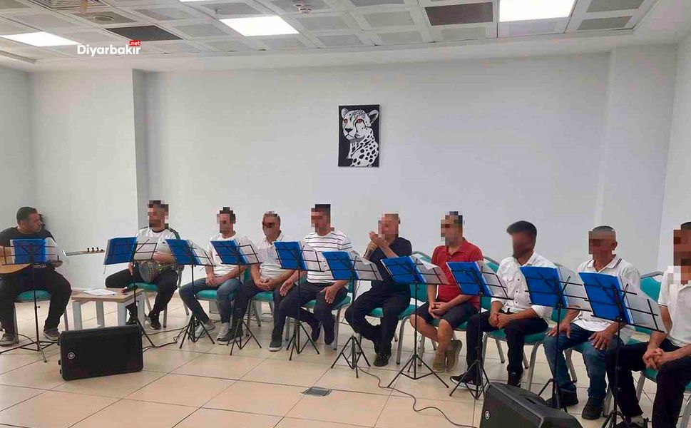 Diyarbakır AMATEM’de tedavi gören hastalardan konser