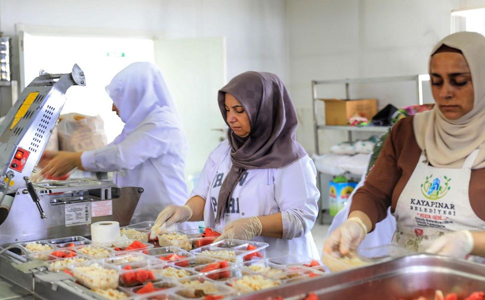 Diyarbakır’da halk lokantaları ilgi görüyor