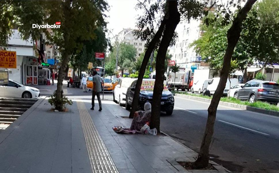Diyarbakır’da geçim sıkıntısı yaşlıları da vurdu