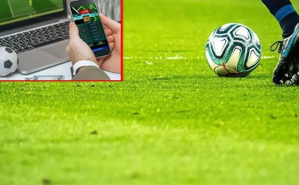 Bahis skandalında yeni perde: hakemlerden sonra futbolcular da dosyada!