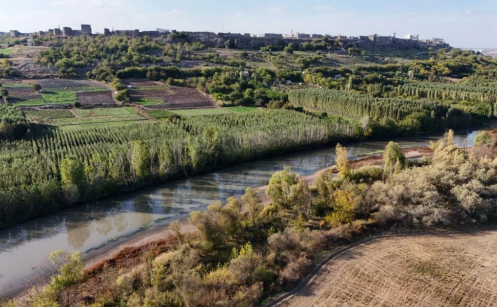 Dicle nehri’nin 100 kilometrelik kısmı yasal olarak nehir statüsünde değil