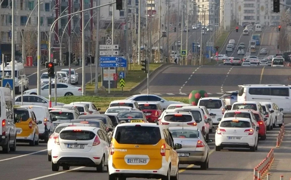 Diyarbakır Sur’da üç cadde 17 Ekim’de trafiğe kapatılacak