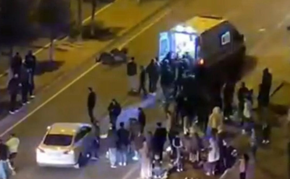 Diyarbakır’da trafik kazası: Araç ve motosiklet çarpıştı