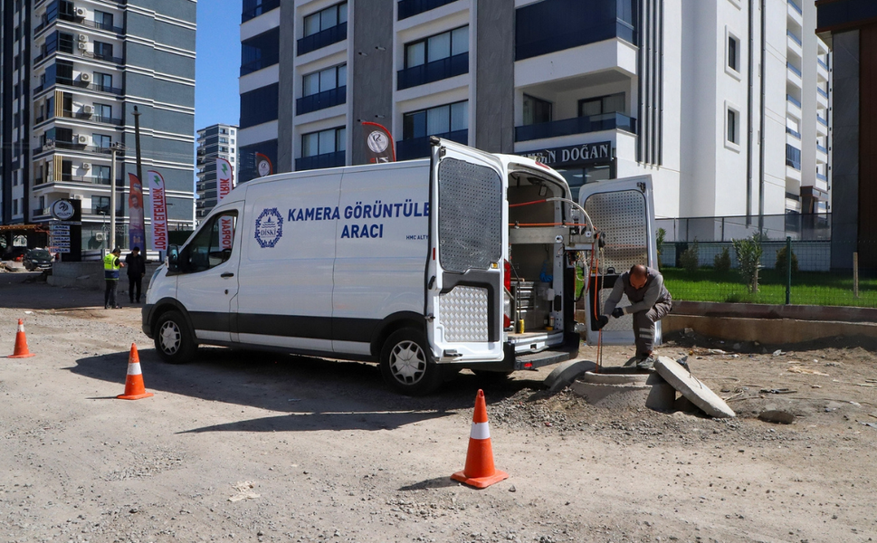 DİSKİ’den kanalizasyon ve yağmur suyu atağı