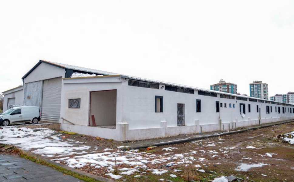 Diyarbakır’da halk ekmek fabrikası için geri sayım: Fırınların montajı başladı