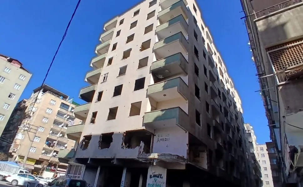 5 Nisan Mahallesi'nde esnaf isyan etti!