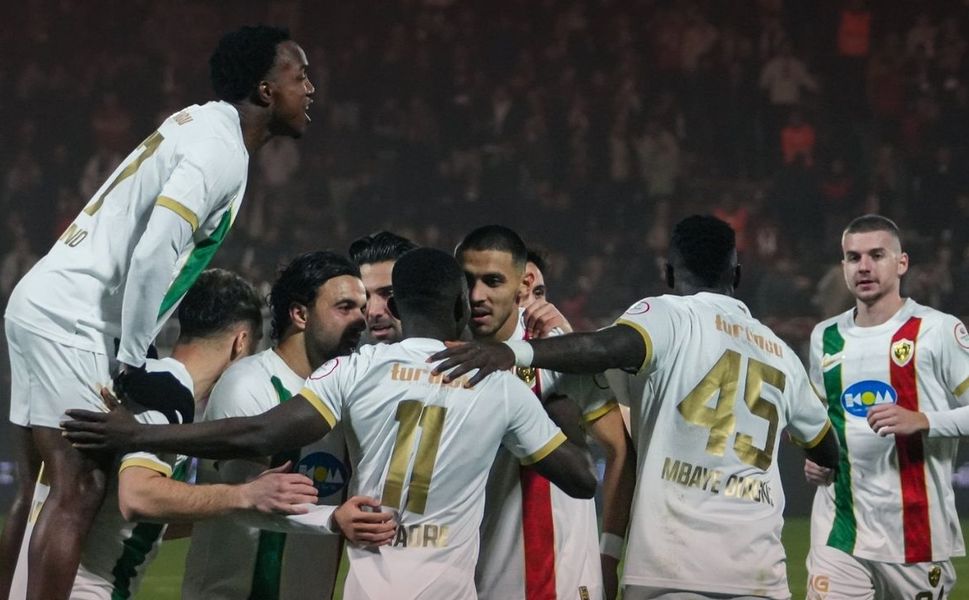 Amedspor'da 9 geldi, 8 gitti: Kadro yenilendi