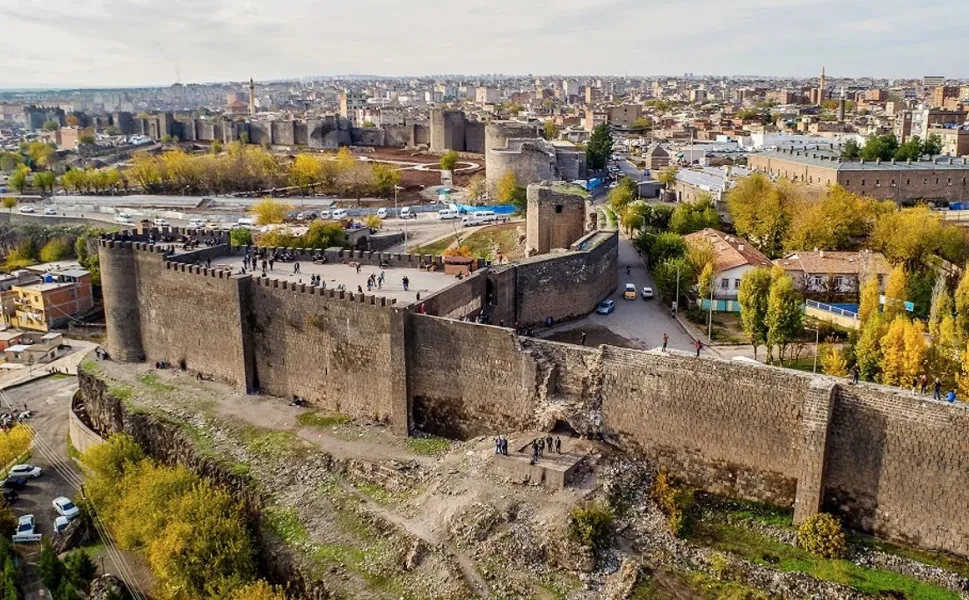 Diyarbakır'da milli eğitim camiasını üzen haber