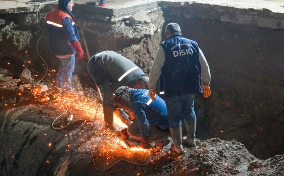 Diyarbakır'da ana kolektördeki patlak onarıldı: Arızanın sebebi belli oldu