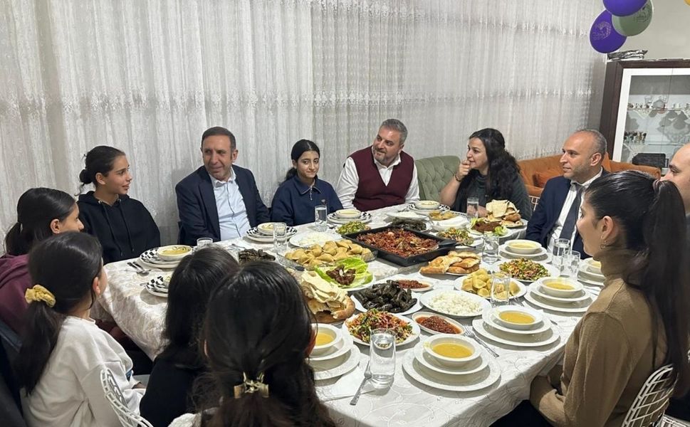 Devlet korumasındaki çocuklarla Ramazan bereketi: Diyarbakır'da gönül sofrası kuruldu