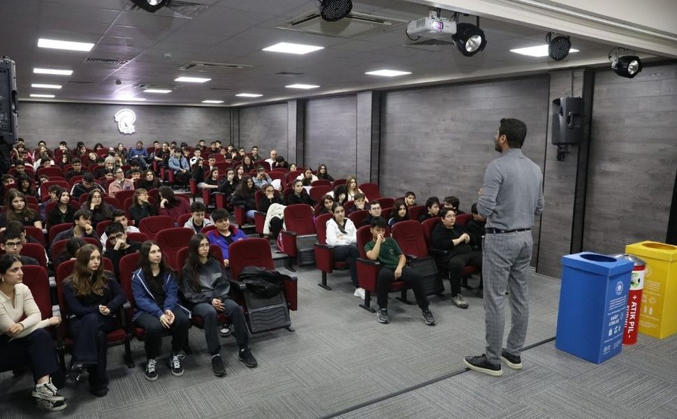 Diyarbakır'da gençlere sürdürülebilir gelecek dersi