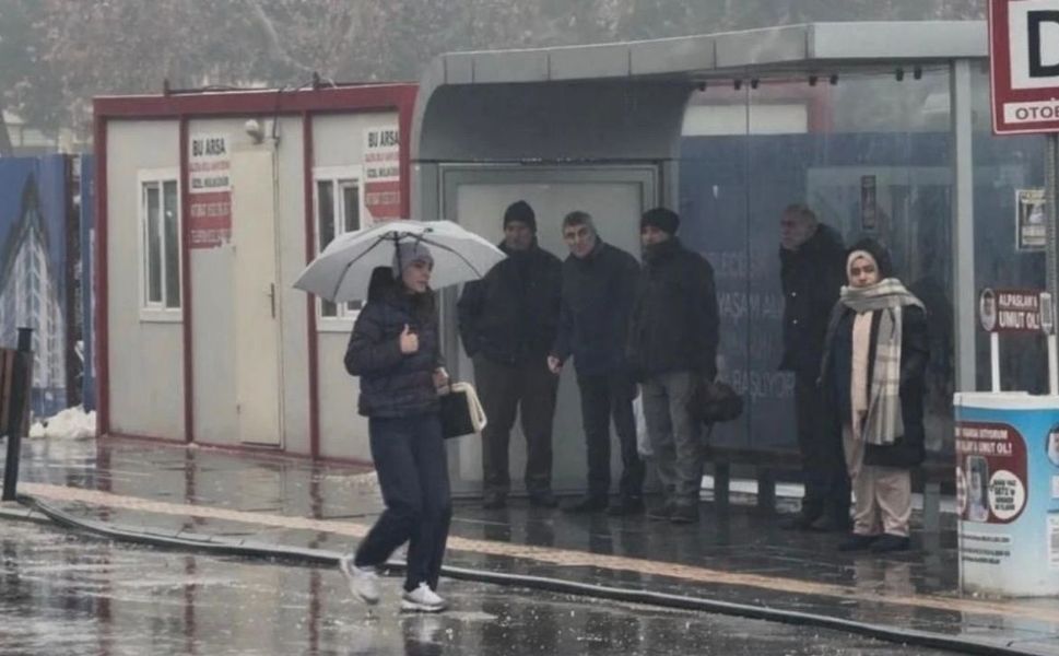 Diyarbakır'da hafta sonu planlarına yağmur engeli: İki gün yağış var