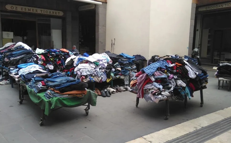 Diyarbakır halkı ikinci el kıyafete yöneldi