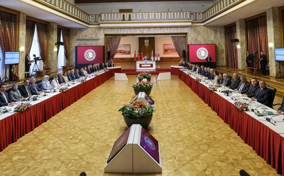 Meclis'in gündemi: Terörsüz Türkiye Komisyonu raporu