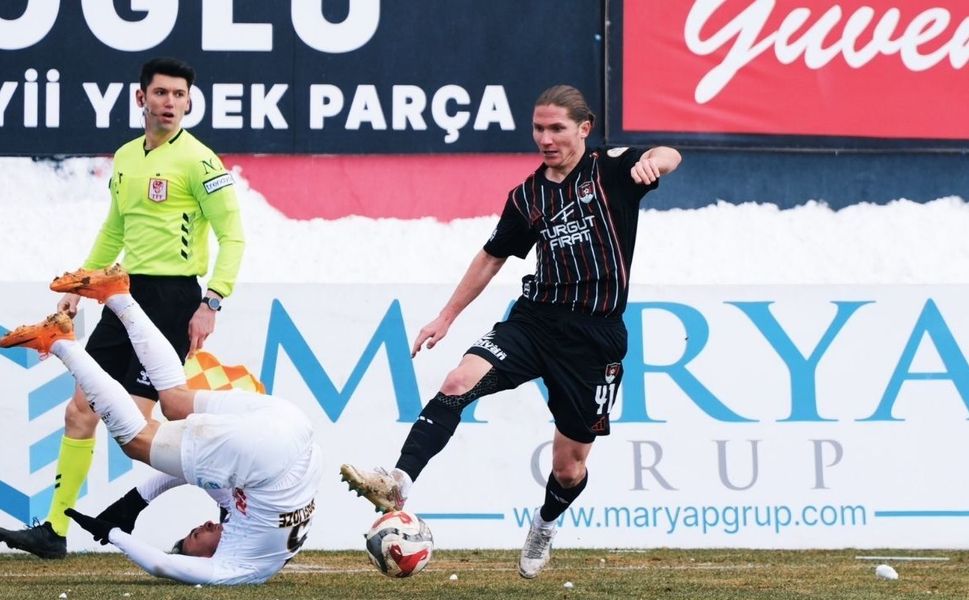 Erzurumspor'u Vanspor da durduramadı: Amedspor sevinemedi