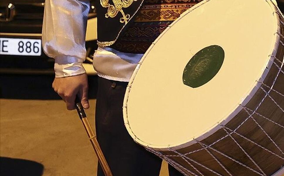 Diyarbakır'da sahura kaldıran halay: Yıllardır gelenek sürüyor