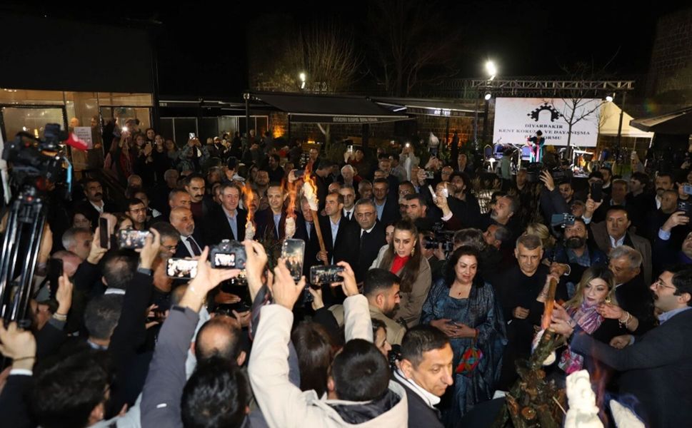 Diyarbakır’da Newroz resepsiyonunda birlik çağrısı