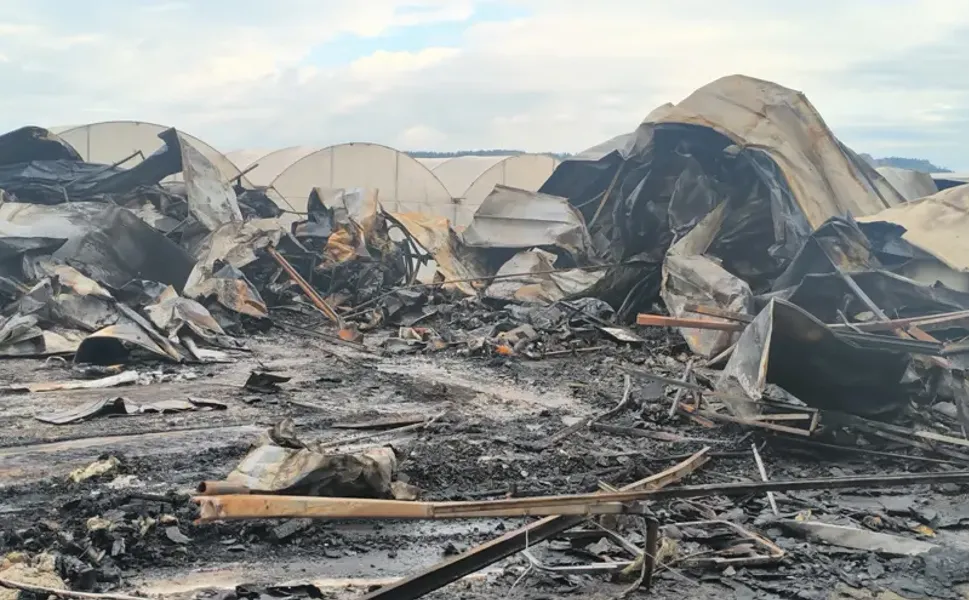 Can pazarı gibi yangın: Hamile kadın ve beş çocuğu yaşamını yitirdi