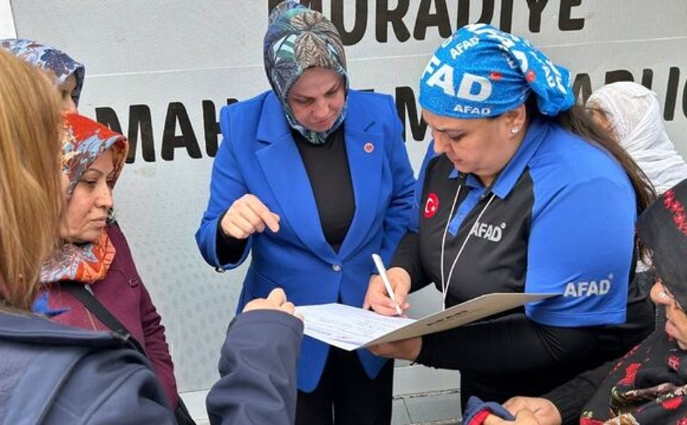 Bağlar’da kadınlara deprem eğitimi