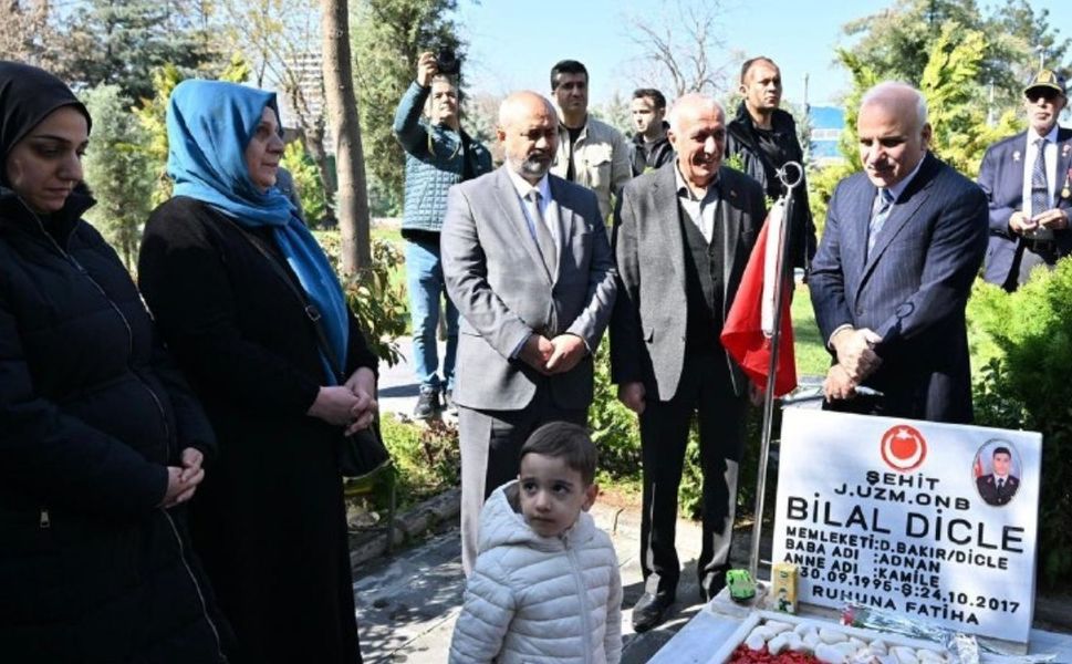 Çanakkale ruhu Diyarbakır'da yaşatıldı: 111. yıl törenlerle kutlandı