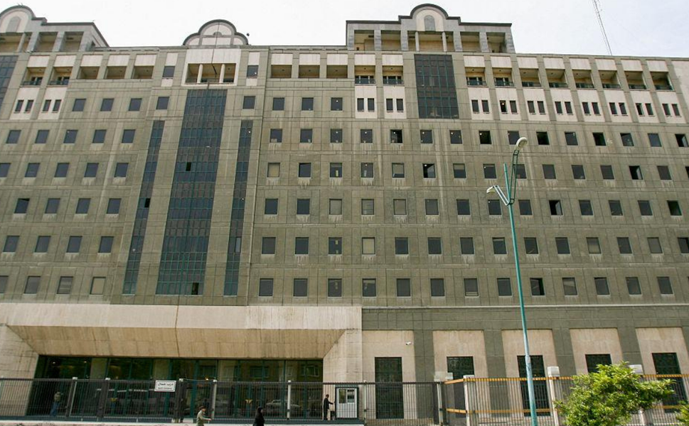 Tahran’da stratejik nokta vuruldu: İran İstihbarat Bakanlığı hedef alındı