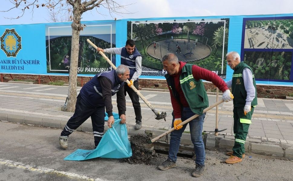 Aşırı yağışlar korkuttu: Diyarbakır Büyükşehir mazgal seferberliği başlattı