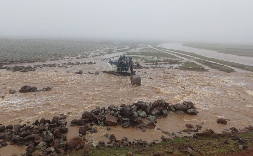 Diyarbakır'ın Çınar ilçesini sel götürdü: Okulları su bastı