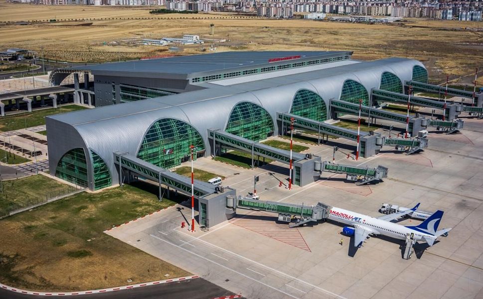 Diyarbakır'a ek uçak seferleri konuldu: Bayramda büyük kolaylık