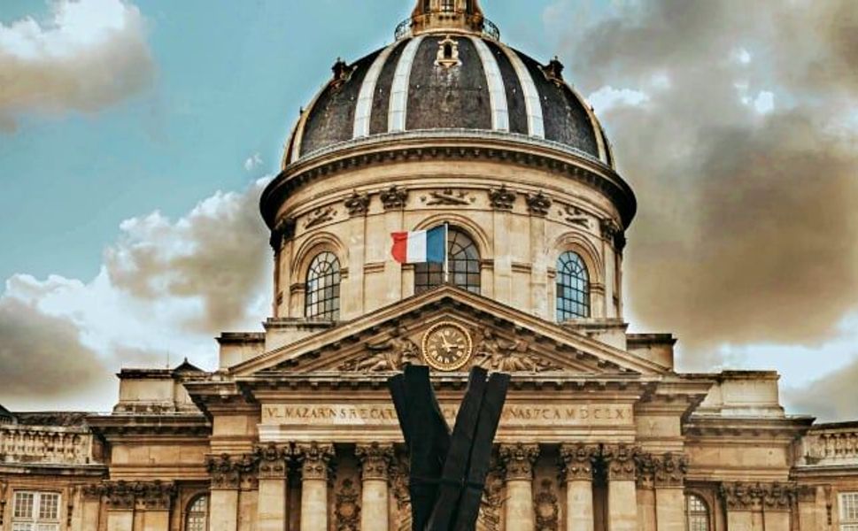 Fransa duyurdu: O ülkeyi acil terk edin!