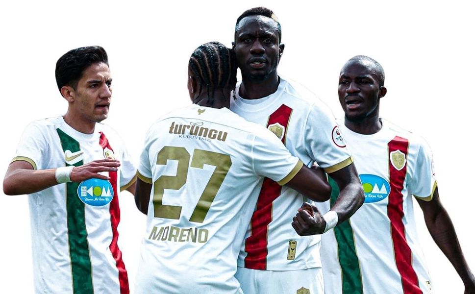 Amedspor Hatay'da ilk yarıyı 2 farklı önde tamamladı