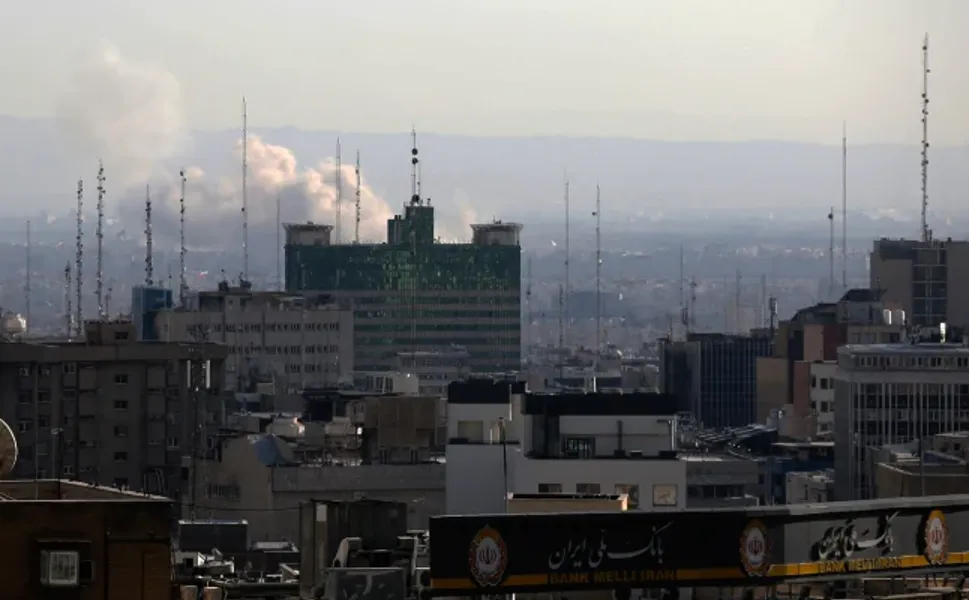 Saldırıları sonrası İran'ı terk eden insan sayısı belli oldu