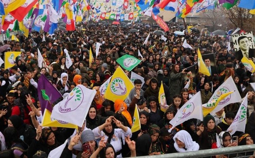 Muş, Uludere, İdil ve Derik’te Newroz kutlandı