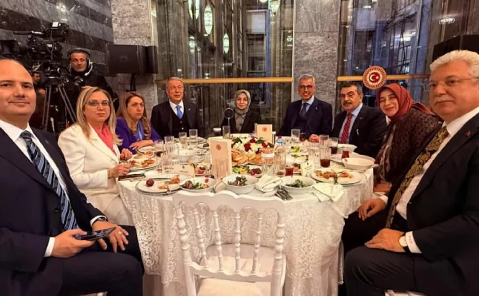 Antrikotla iftar açan AKP'li vekilden eleştirilere yanıt!