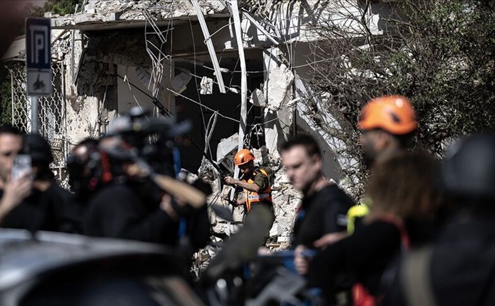 İran harekete geçti: Kudüs'te sirenler çaldı!