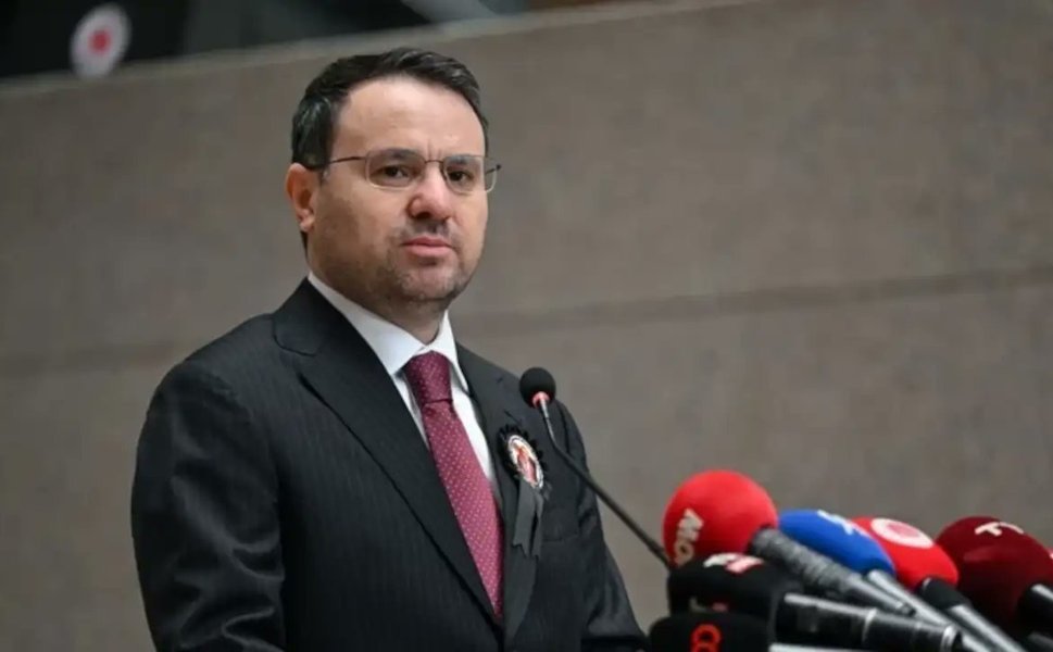 Adalet Bakanı, Diyarbakır'da Rojin Kabaiş’in ailesiyle görüştü