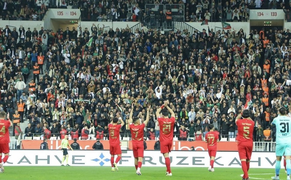 Amedspor Esenler Erokspor ile final maçına çıkacak: Dananın kuyruğu kopacak