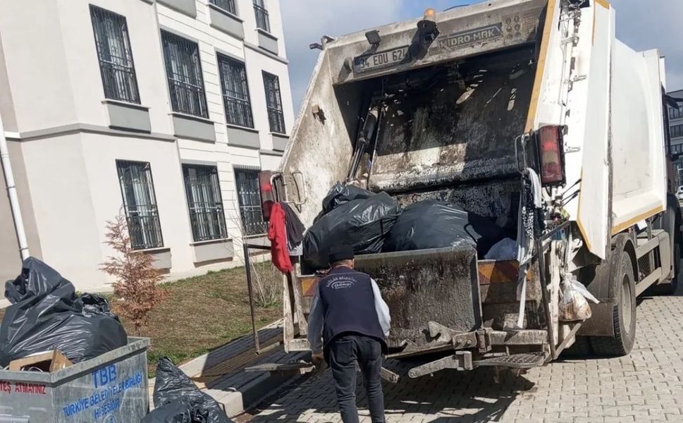 Diyarbakır'da 90 işçi sokaklardaydı: Her yer pırıl pırıl oldu