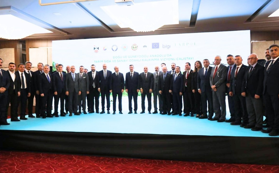 Diyarbakır’da flaş açıklama: Ekonomik kalkınma şart