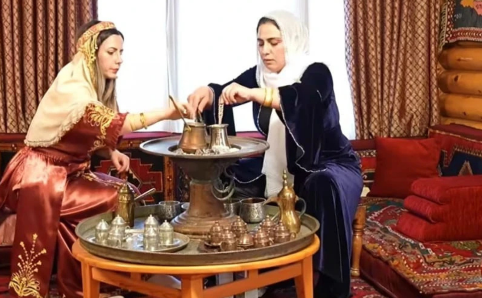 Diyarbakır’da unutulan gelenek yeniden canlandı! “Sombet Gecesi” büyük ilgi gördü